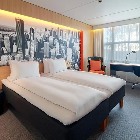 Thon Airport מלון 4*