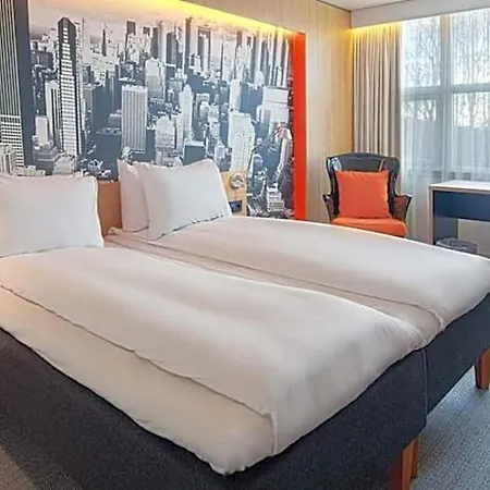 Thon Airport Hotel 4*