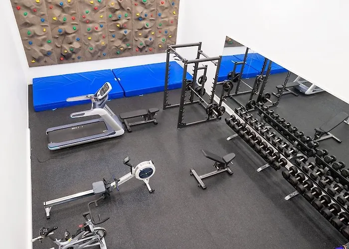 Thon Airport Hotel 4*