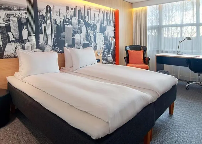 Hotel Thon Airport 4*