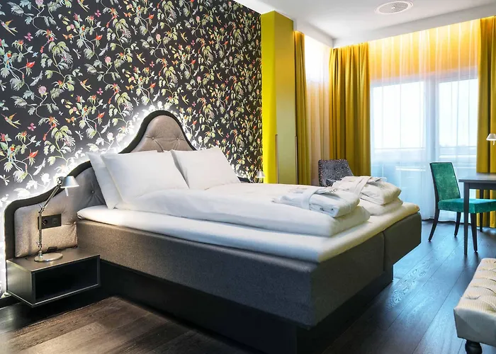 Hotel Thon Airport 4*