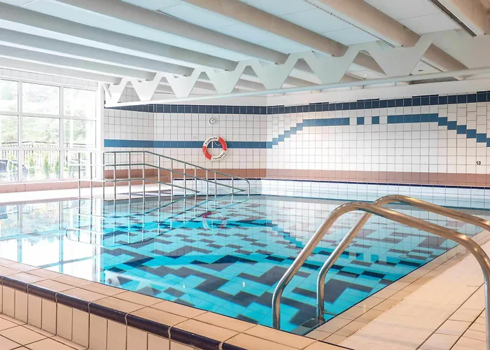 Thon Airport فندق 4*