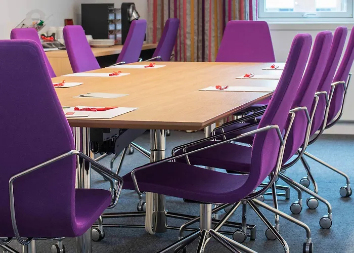 Thon Airport برغن