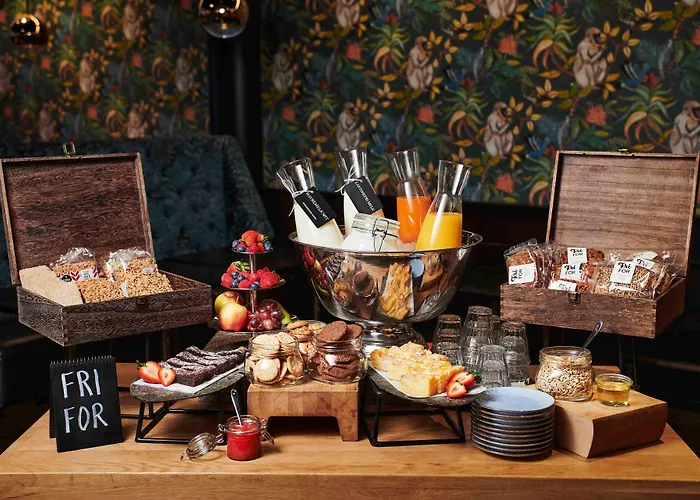 Thon Airport Otel 4*